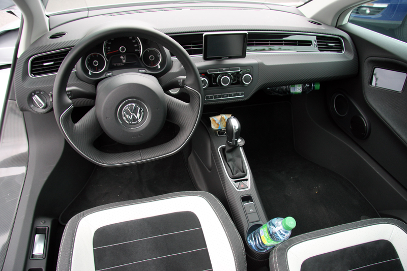 Illustration for article titled Driving Volkswagen's 261 MPG Car Is Like Driving The Future